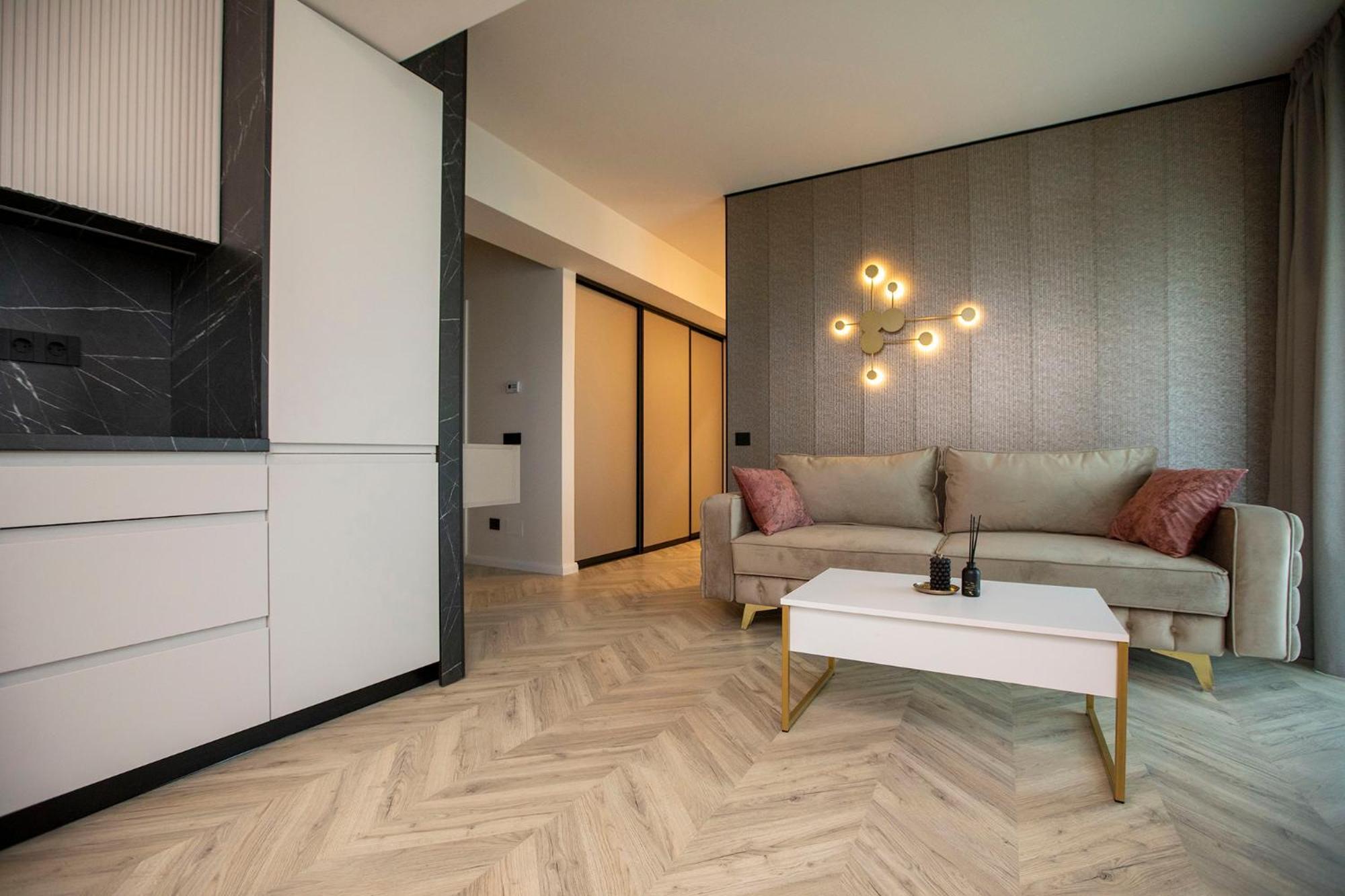 Boudoir 139 Apartments City Tower -18Th Floor Cluj-Napoca Exterior photo